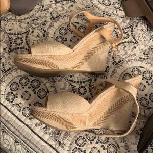 Tan/ beige wedges